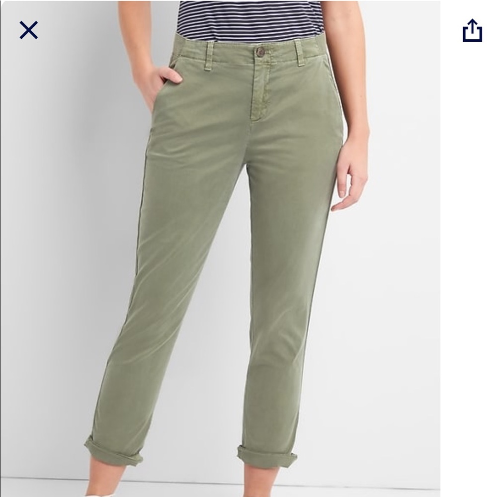 Girlfriend chino green pants